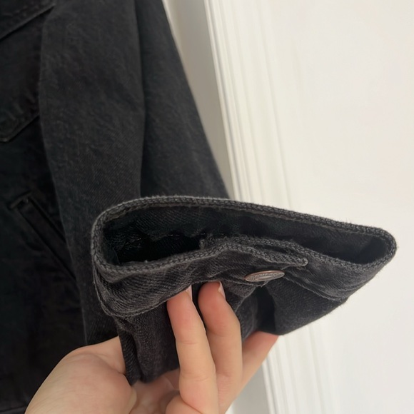 Vintage Levi Denim Jacket - Picture 6 of 10